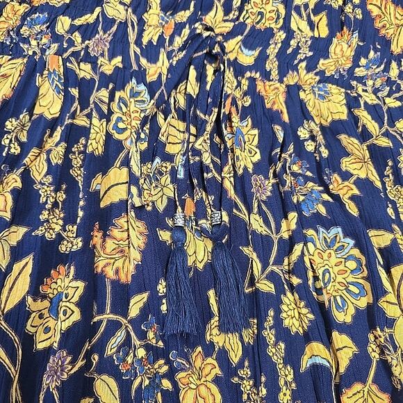 Lola P Women's Boho Tiered Smocked Tassle Waist Maxi Dress Sz XL Ruffle Modest - Picture 3 of 9